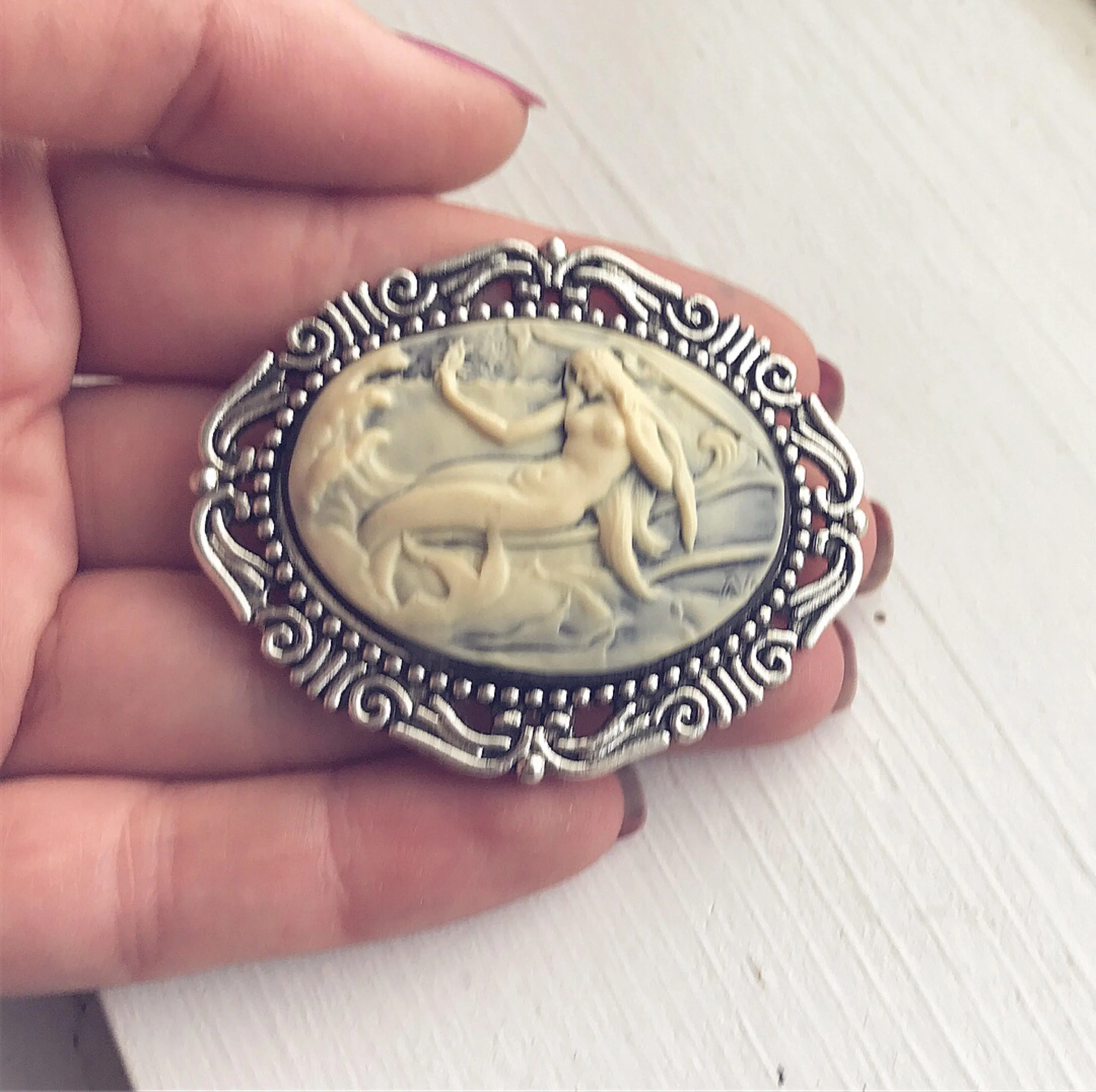 Mermaid Siren Cameo Brooch in Silver Large Size